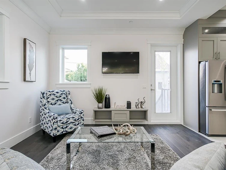 2768 E 25th Avenue, Vancouver, BC, V5R 1H7 - 5