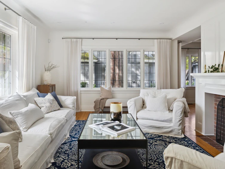 1749 W 38th Avenue, Vancouver, BC, V6M 1R7 - 4