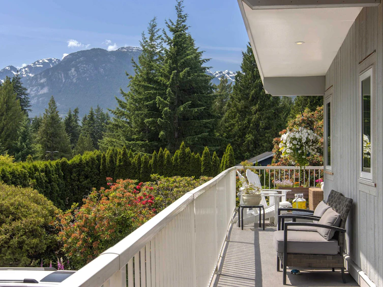 2565 The Boulevard, Squamish, BC, V0N 1H0 - 3
