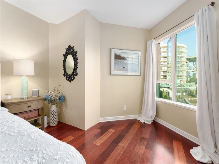 302-1600 Hornby Street, Vancouver, BC, V6Z 2S4 - 17