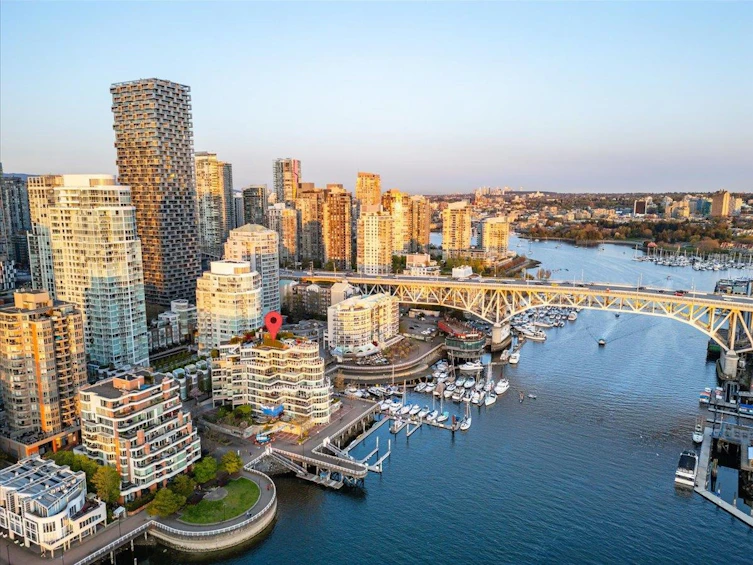 302-1600 Hornby Street, Vancouver, BC, V6Z 2S4 - 33