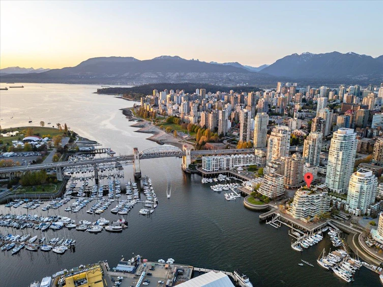 302-1600 Hornby Street, Vancouver, BC, V6Z 2S4 - 31