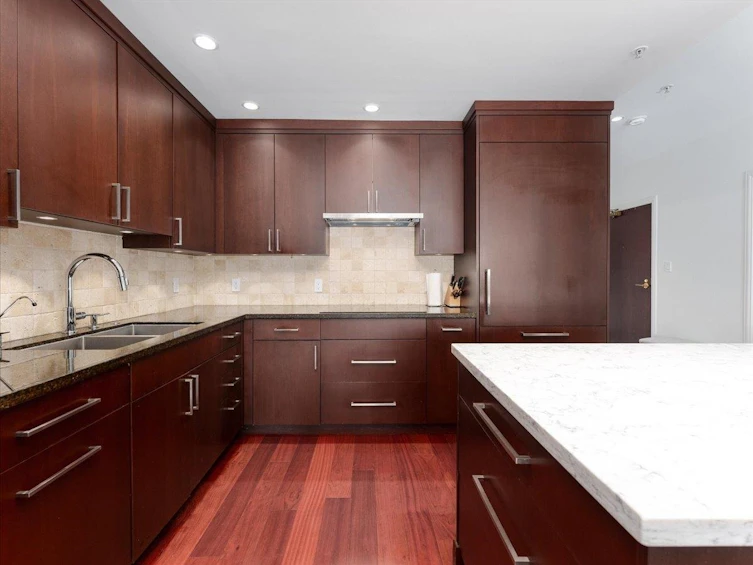 302-1600 Hornby Street, Vancouver, BC, V6Z 2S4 - 10