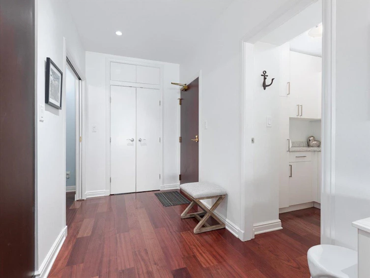 302-1600 Hornby Street, Vancouver, BC, V6Z 2S4 - 27