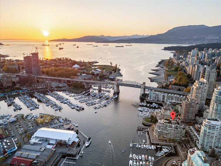302-1600 Hornby Street, Vancouver, BC, V6Z 2S4 - 36
