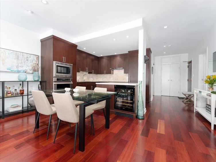 302-1600 Hornby Street, Vancouver, BC, V6Z 2S4 - 8