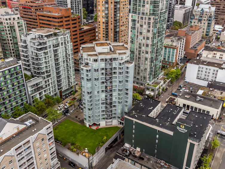 1802-1212 Howe Street, Vancouver, BC, V6Z 2M9
