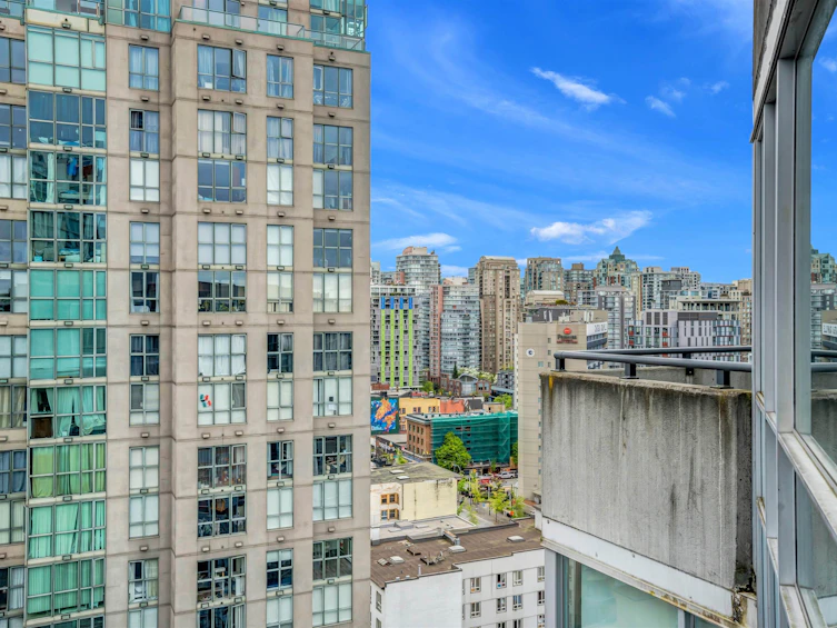 1802-1212 Howe Street, Vancouver, BC, V6Z 2M9 - 25