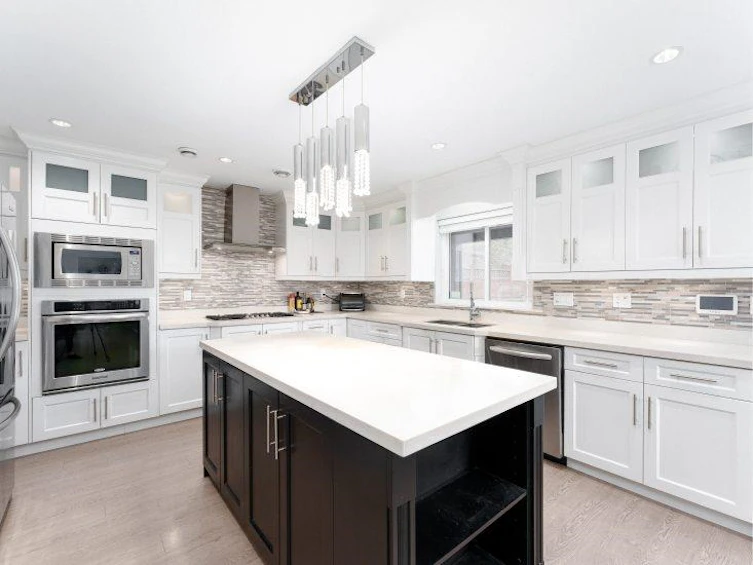 7626 Hedley Avenue, Burnaby, BC, V5E 2R3 - 8