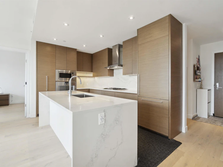 501-5693 Elizabeth Street, Vancouver, BC, V5Y 3K1 - 3