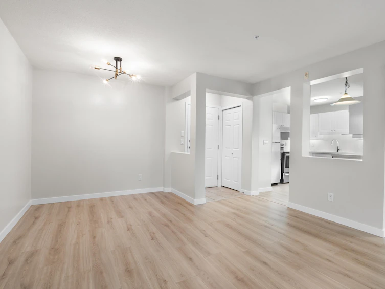 109-15155 22 Avenue, Surrey, BC, V4A 9T4 - 7