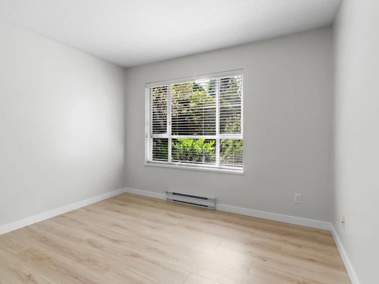 109-15155 22 Avenue, Surrey, BC, V4A 9T4 - 21