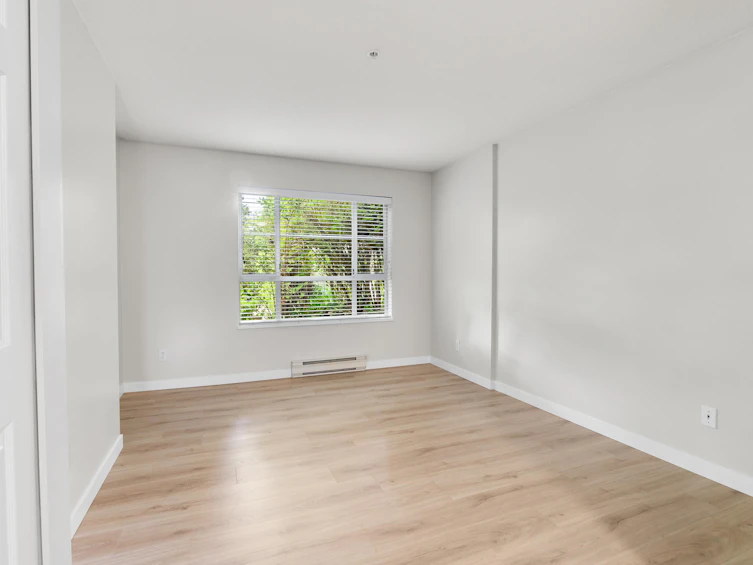 109-15155 22 Avenue, Surrey, BC, V4A 9T4 - 24