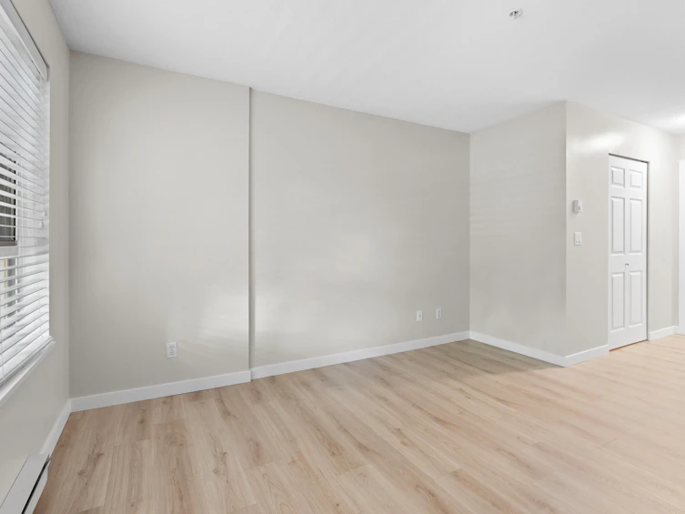 109-15155 22 Avenue, Surrey, BC, V4A 9T4 - 25