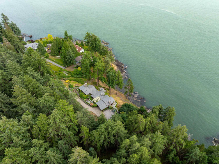 1299 Fairweather Road, Bowen Island, BC, V0N 1G2 - 11