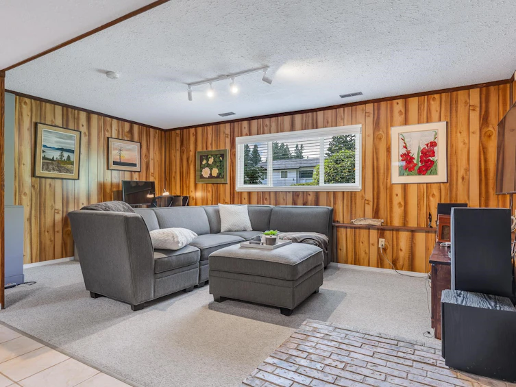 8116 Sumac Place, Mission, BC, V2V 5K9 - 21