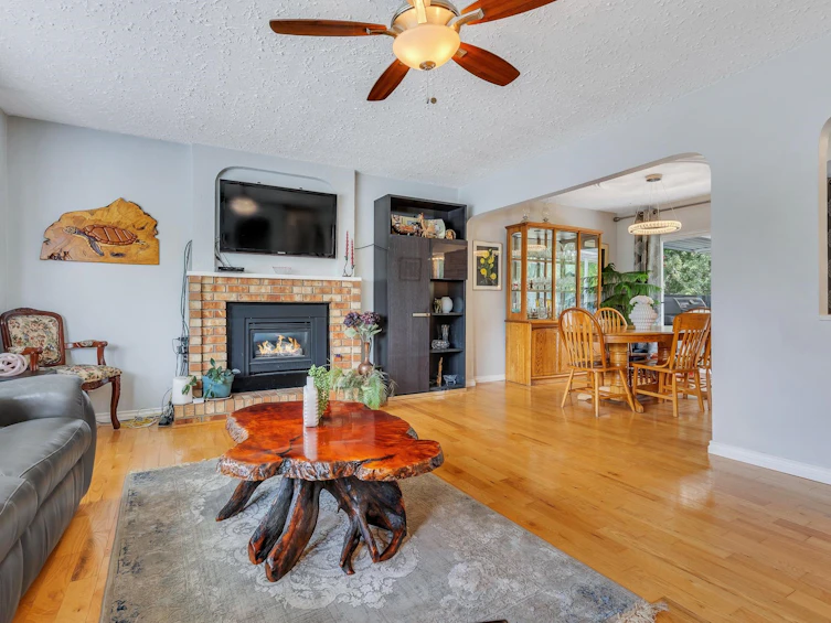 8116 Sumac Place, Mission, BC, V2V 5K9 - 13