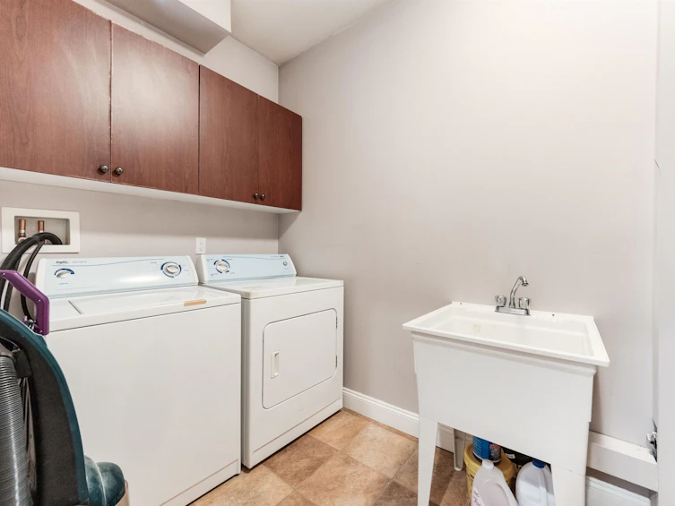 10627 144th Street, Surrey, BC, V3T 4V8 - 12