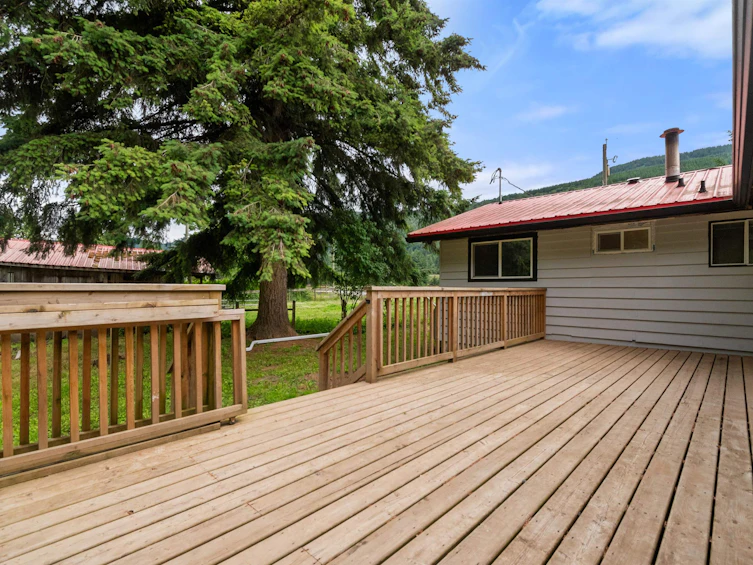 1010 Columbia Valley Road, Columbia Valley, BC, V2R 4X6 - 5