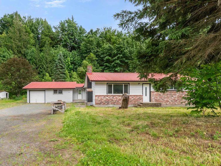 1010 Columbia Valley Road, Columbia Valley, BC, V2R 4X6