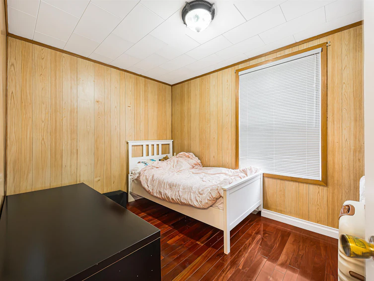 1008 E 22nd Avenue, Vancouver, BC, V5V 1W3 - 13