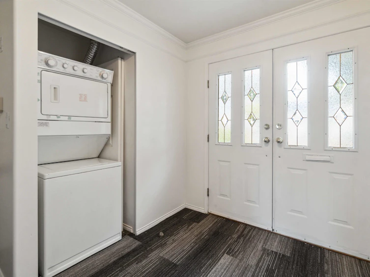 4411 Beatrice Street, Vancouver, BC, V5N 4J1 - 4
