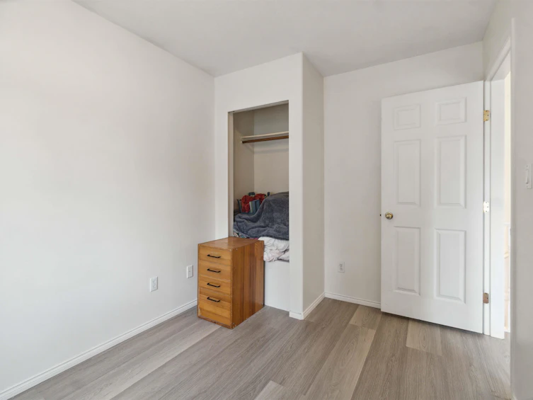4411 Beatrice Street, Vancouver, BC, V5N 4J1 - 14