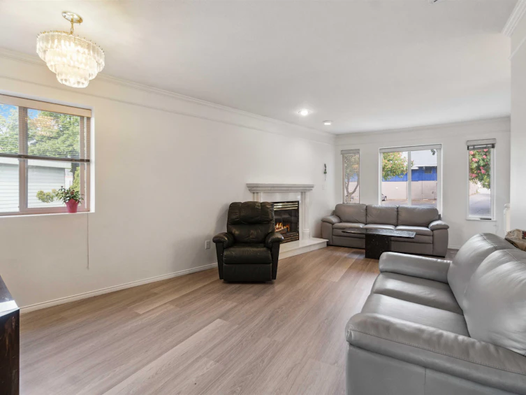 4411 Beatrice Street, Vancouver, BC, V5N 4J1 - 5