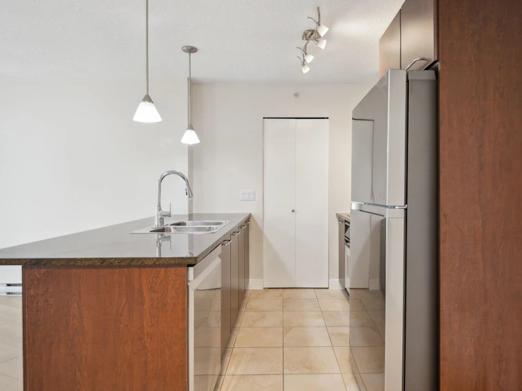 203-1199 Seymour Street, Vancouver, BC, V6B 1K3 - 5