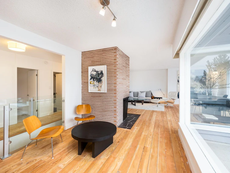 1008 Caledonia Avenue, North Vancouver, BC, V7G 1T3 - 7