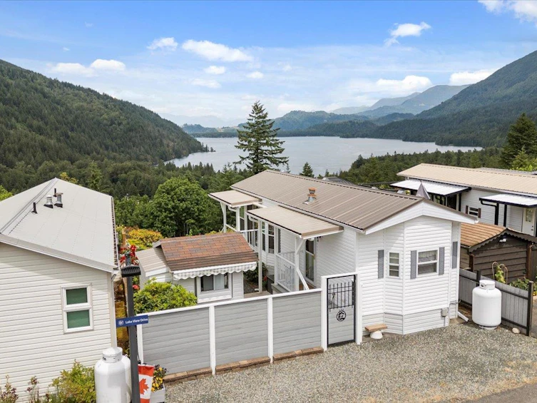 172-1436 Frost Road, Columbia Valley, BC, V2R 4X8