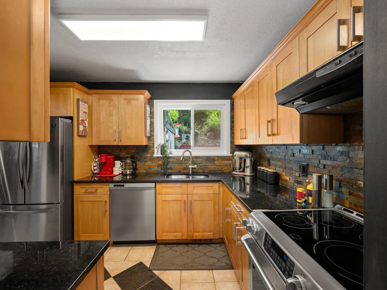 34444 Immel Street, Abbotsford, BC, V2S 5P4 - 13