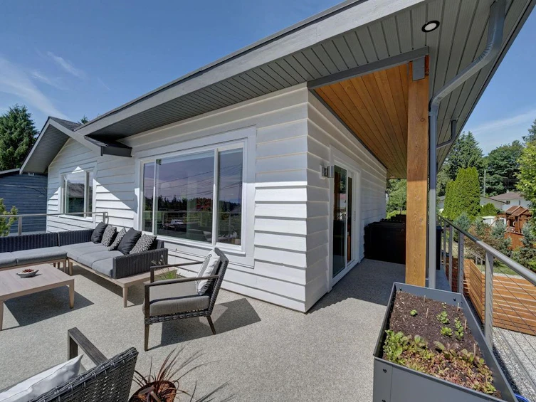 6462 Samron Road, Sechelt, BC, V7Z 0M8 - 6