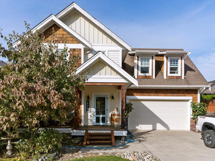 44405 Mclaren Drive, Chilliwack, BC, V2R 0A3