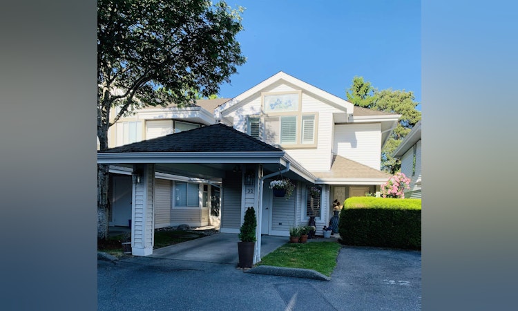 32-12331 Phoenix Drive