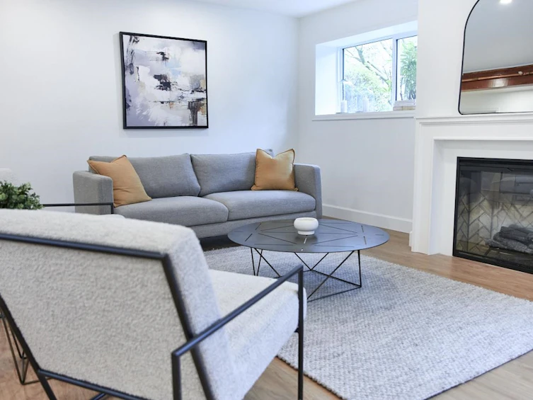 2991 Yukon Street, Vancouver, BC, V5Y 3W1 - 3
