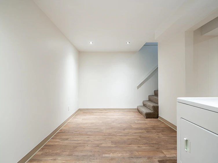 8946 Ganymede Place, Burnaby, BC, V3J 1A1 - 23