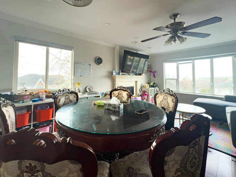 7798 Prince Albert Street, Vancouver, BC, V5X 3Z6 - 4