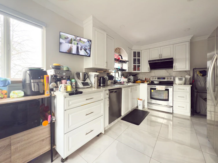 7798 Prince Albert Street, Vancouver, BC, V5X 3Z6 - 6
