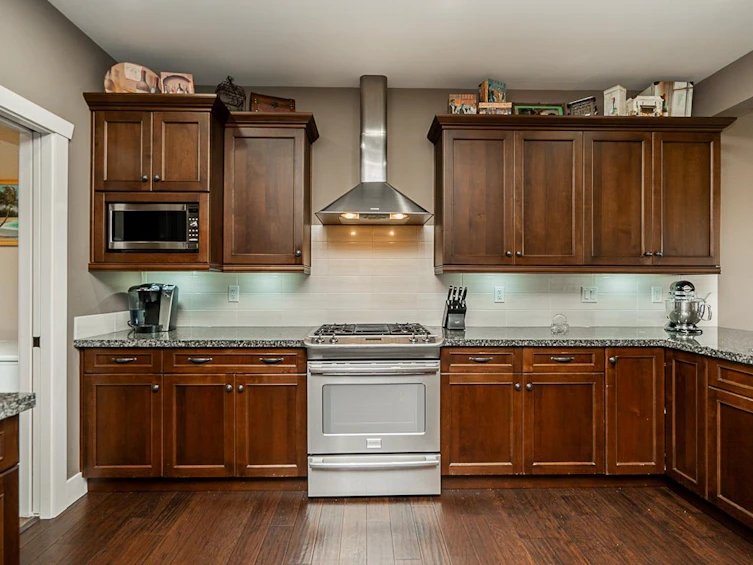 7773 211th Street, Langley, BC, V2Y 0H8 - 8