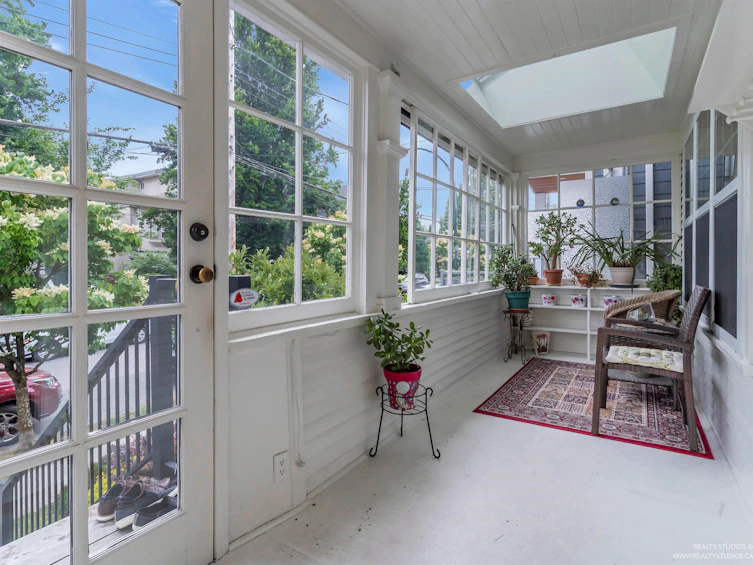 159 E 27th Avenue, Vancouver, BC, V5V 2K5 - 2