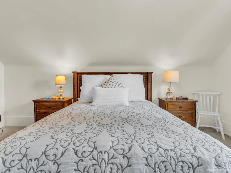 159 E 27th Avenue, Vancouver, BC, V5V 2K5 - 14