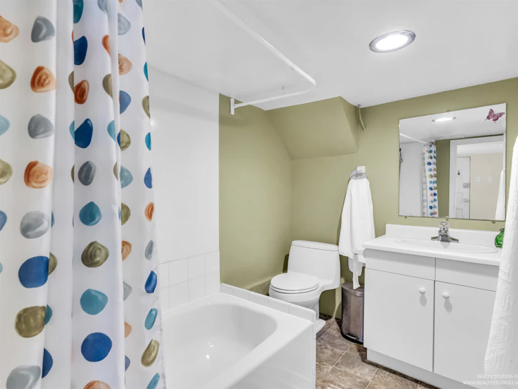 159 E 27th Avenue, Vancouver, BC, V5V 2K5 - 23