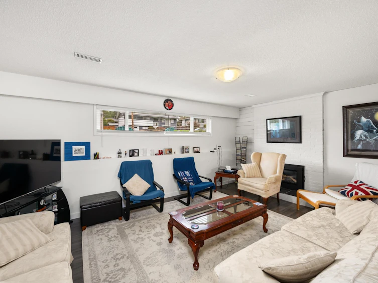 2416 Tolmie Avenue, Coquitlam, BC, V3K 3E7 - 26