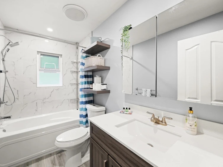 2416 Tolmie Avenue, Coquitlam, BC, V3K 3E7 - 25