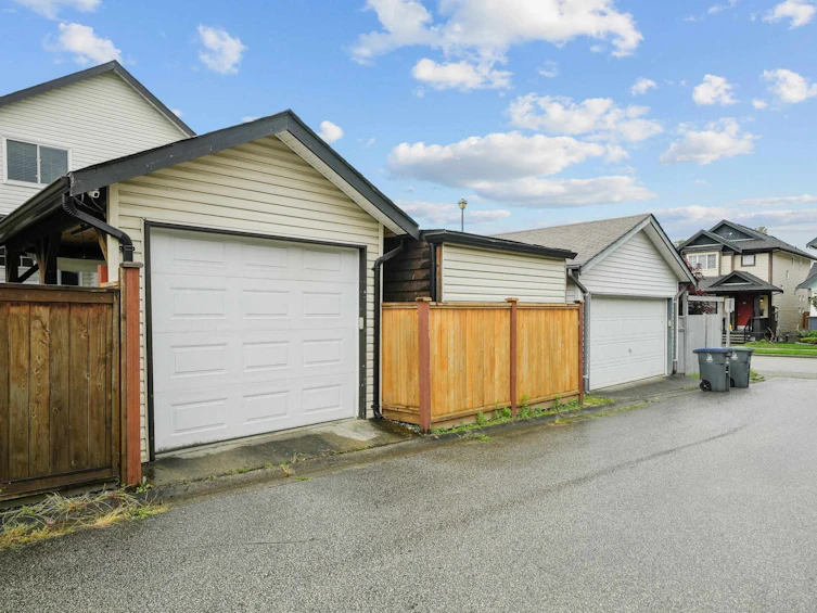 6742 185 Street, Surrey, BC, V3S 9B3 - 33