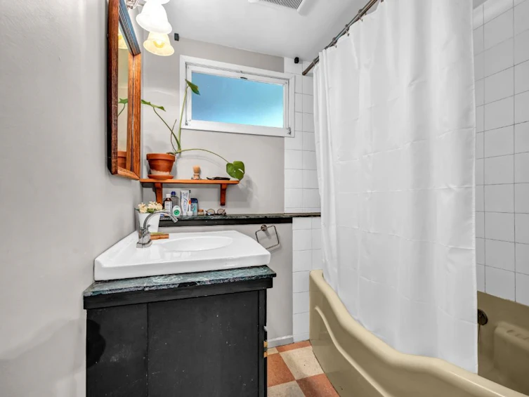 3580 W 17th Avenue, Vancouver, BC, V6S 1A1 - 19
