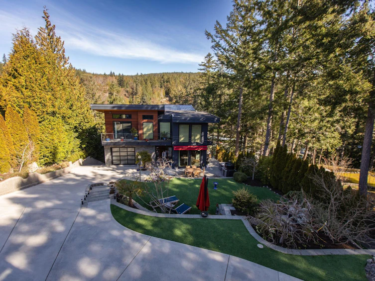 5433 Sans Souci Road, Halfmoon Bay, BC, V7Z 1B6 - 3