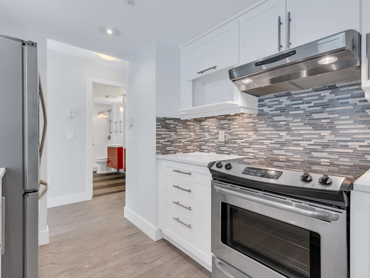 305-378 Esplanade Avenue, Harrison Hot Springs, BC, V0M 1A3 - 9