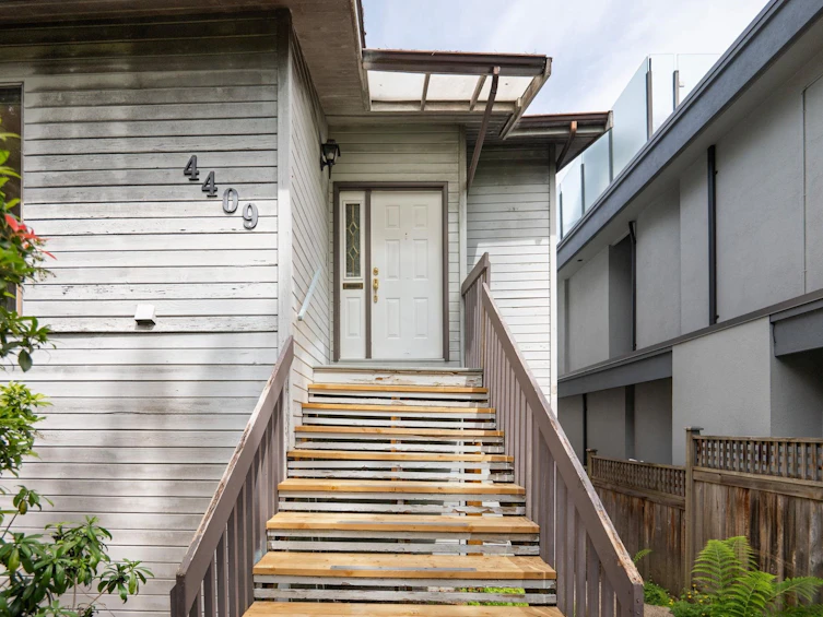 4409 West 5th Avenue, Vancouver, BC, V6R 1S4 - 2